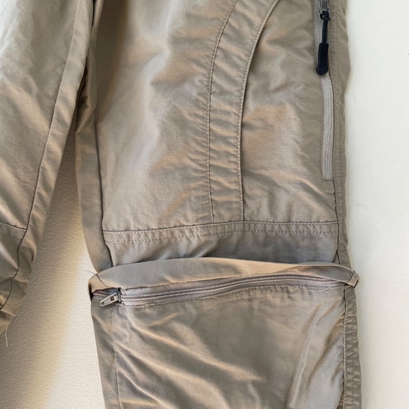 Zip-Off Hiking pants (shorts) with ventilation zippers- kid size L- Color Tan - Picture 4 of 6